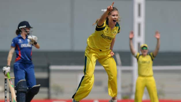 ICC Women's World Cup 2013: Holly Ferling admits getting nervous ahead of Australia's clash against England ICC Women's World Cup 2013: Holly Ferling admits getting nervous ahead of Australia's clash against England