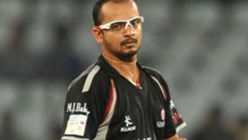 IPL 2013: Murali Kartik to play for Royal Challengers Bangalore