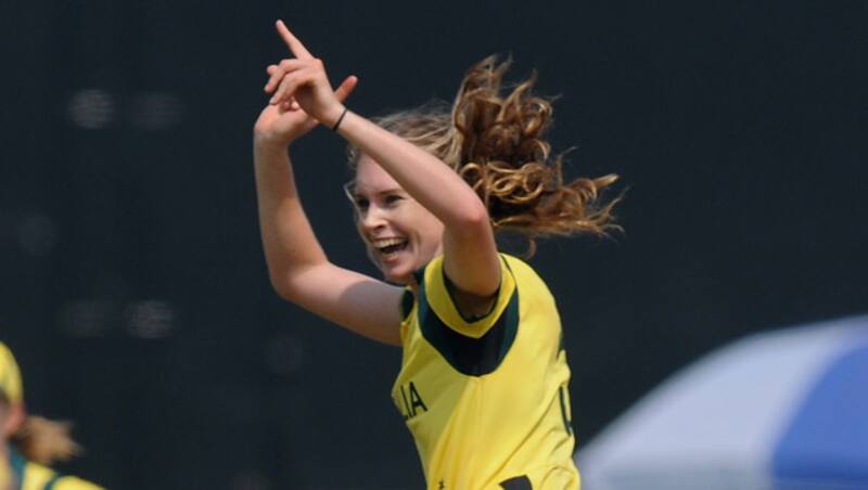 Holly Ferling: