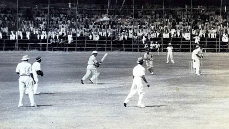 The first Australian team toured India in 1935-36 because of the Maharaja of Patiala&acirc;s generosity