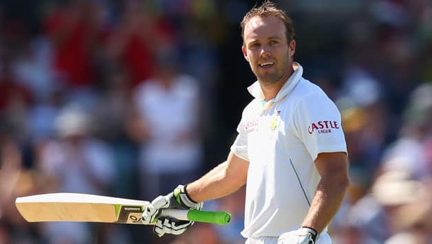 South Africa consolidate against Pakistan to post 409 at lunch on Day 2