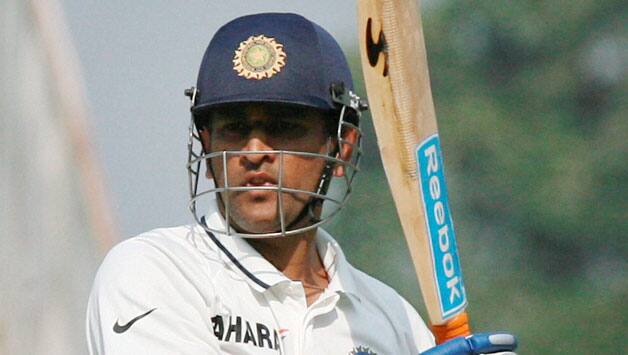 MS Dhoni becomes 7th wicketkeeper in Test cricket history to slam double ton