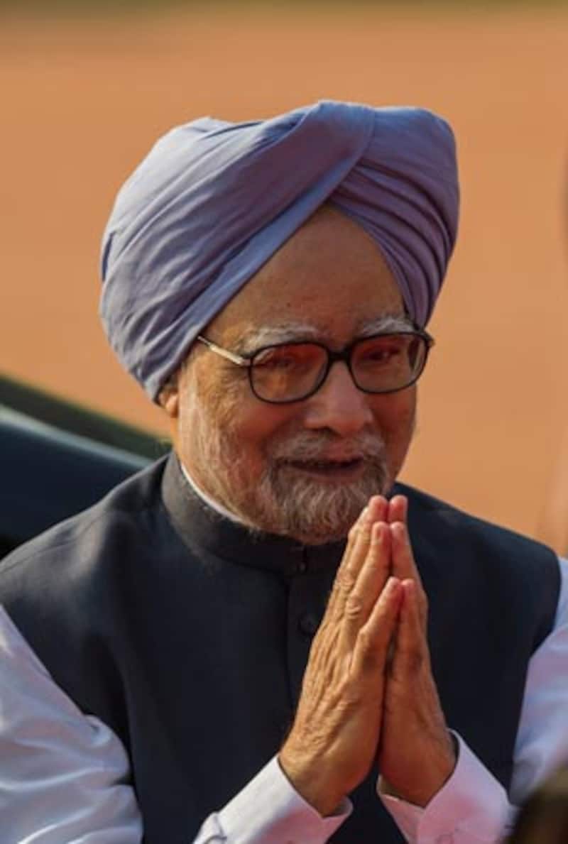 'Tendulkar Bashers&rsquo; and 'Dhoni Haters&rsquo;: Indian Government's elegant solution