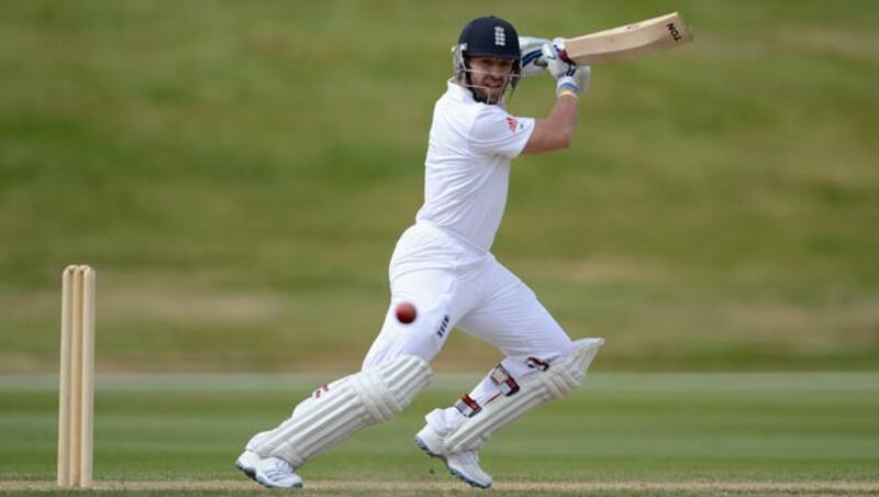 England collapse after New Zealand XI pile 349 in warm-up match