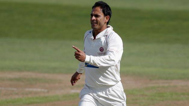 Pakistan scrape to win in tour game Pakistan scrape to win in tour game