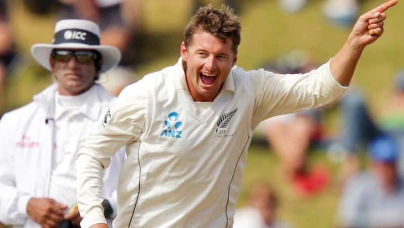 New Zealand strike back against England at Lunch on Day Two