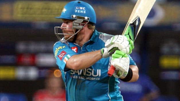 Aaron Finch half-century lifts
