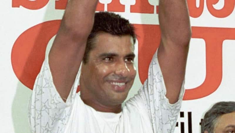 Sri Lanka crash to Wasim, Waqar and Shoaib at Sharjah