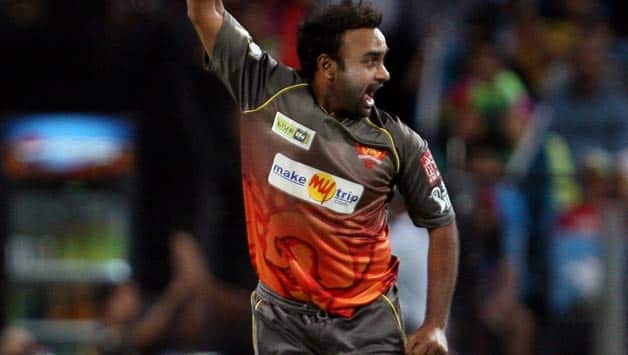 Amit Mishra wants to learn leg-spin tricks from Mushtaq Ahmed Amit Mishra wants to learn leg-spin tricks from Mushtaq Ahmed
