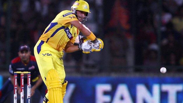 Michael Hussey and MS Dhoni propel Chennai Super Kings to against Delhi Daredevils