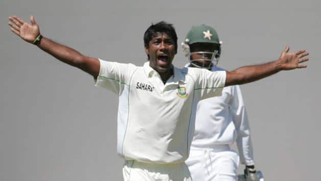 Zimbabwe stumble in 2nd innings lead surges to 317 against Bangladesh