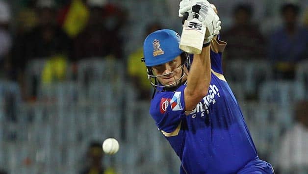 IPL 2013 Live cricket score, RR vs RCB at Jaipur: Bangalore score 171/6 after Vinay Kumar's final over blitz