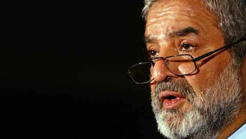 Former ICC President Ehsan Mani backs DRS