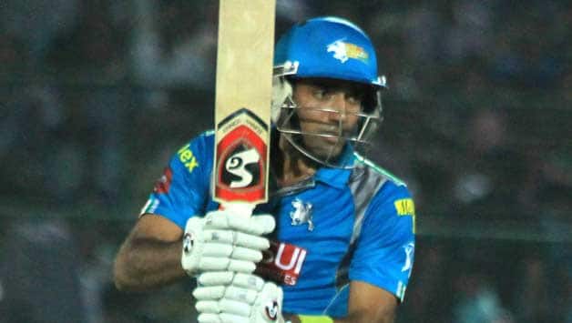 IPL 2013 Live Cricket Score, PWI vs KKR at Pune: Warriors lose Finch, Yuvraj after early drama