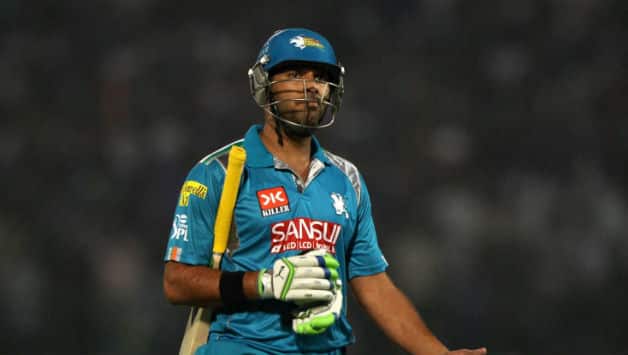 IPL 2013: Why is Yuvraj Singh looking so terribly unhappy and forlorn on the field?