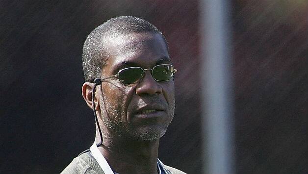 Michael Holding presented with Lifetime Achievement award Michael Holding presented with Lifetime Achievement award