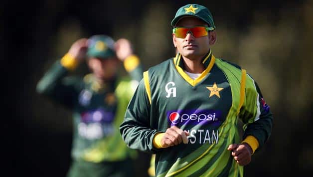 Mohammad Hafeez: Don't have problem playing along side Abdul Razzaq, Shoaib Malik Mohammad Hafeez: Don't have problem playing along side Abdul Razzaq, Shoaib Malik