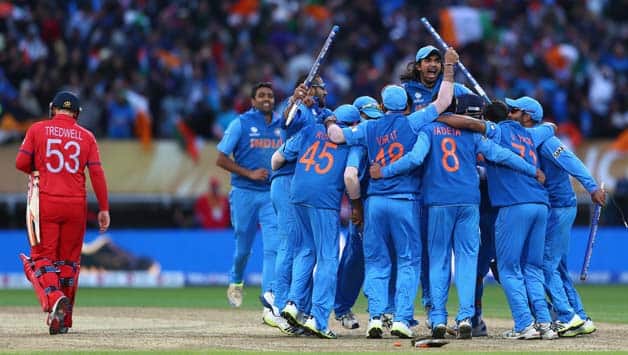 India clinch ICC Champions Trophy 2013 after snatching thrilling 5-run win over England