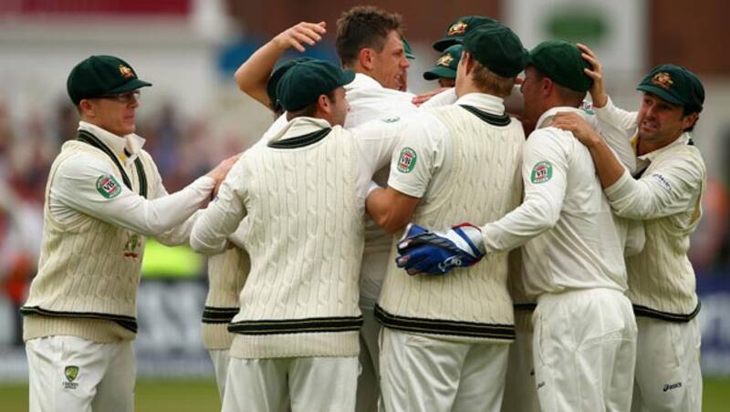 Ashes 2013, 1st Test at Trent Bridge: Australia bowl England out for 215 on Day 1