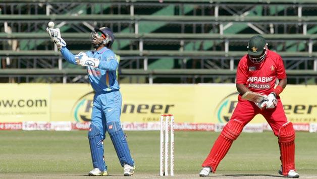 India skittle out Zimbabwe for 183 in 3rd ODI at Harare