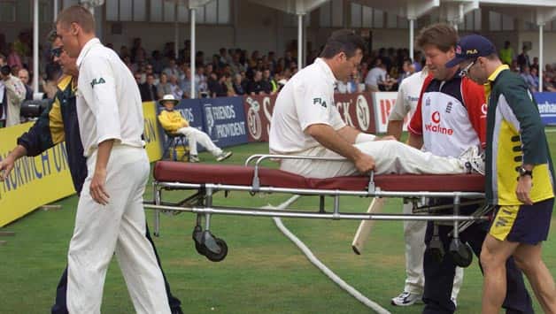 Ashes 2001: Australia win their seventh Test in a row and retain the urn Ashes 2001: Australia win their seventh Test in a row and retain the urn