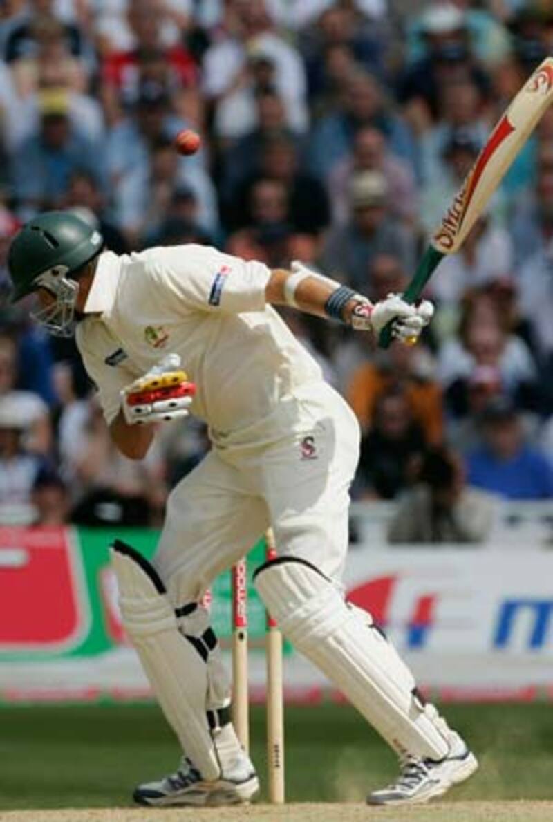 Ashes 2005: England clinch a photo-finish thriller; Brett Lee-Michael Kasprowicz epic last wicket stand ends three short of a sensational victory