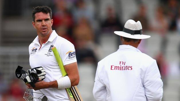 Ashes 2013: Officials to probe silicone tape reports Ashes 2013: Officials to probe silicone tape reports