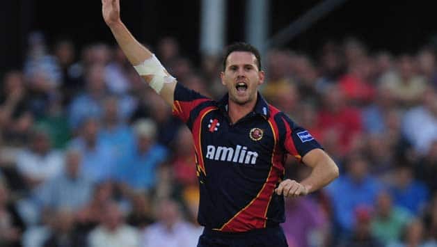 Shaun Tait bags hat-trick for Essex against Nottinghamshire in English T20
