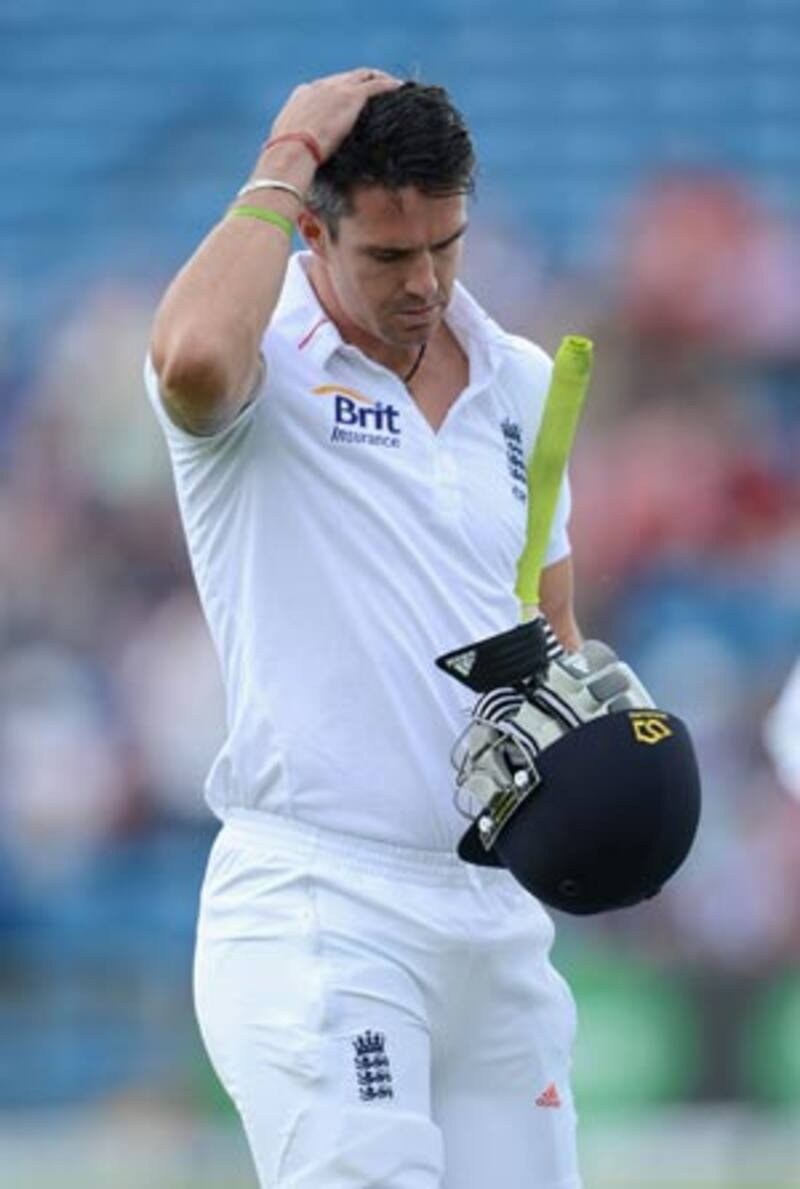 South Africa and Kevin Pietersen's text messages rob England off the world No 1 Test ranking
