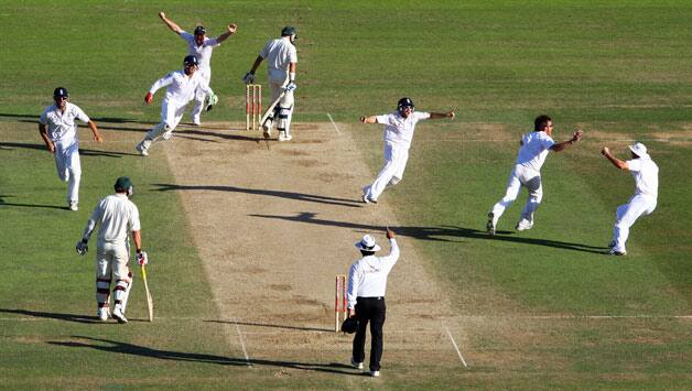 Ashes 2009: England regain the urn in Andrew Flintoff’s last hurrah