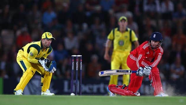 Australia win toss, elect to field against England in 2nd T20 International at Chester-le-Street