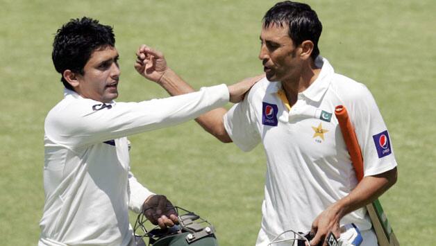 Pakistan in control after Younis Khan's 200 against Zimbabwe on Day 4