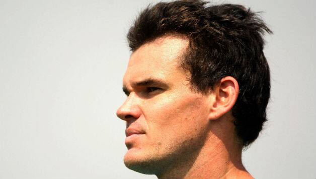 Clint McKay speaks in support of Fawad Ahmed in jersey row