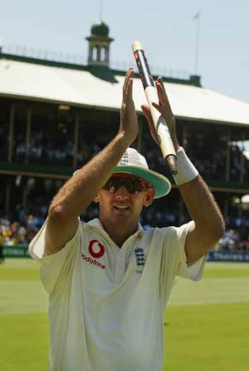 Ashes 2002-03: Andy Caddick's 7 for 94 polishes Australia off at Sydney to hand England path-breaking win