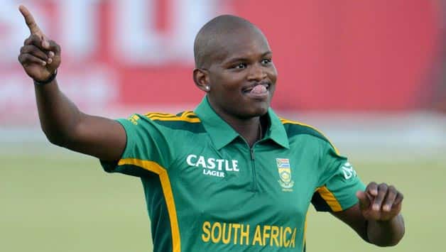 South Africa to consider forcing franchise teams to include two black Africans