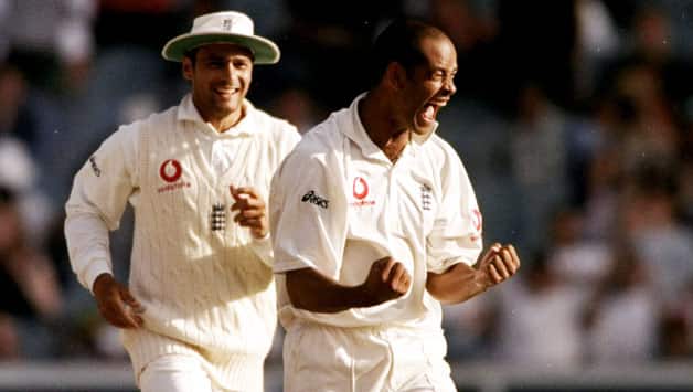 Ashes 1998: Dean Headley’s six-wicket haul destroys Australia at Melbourne