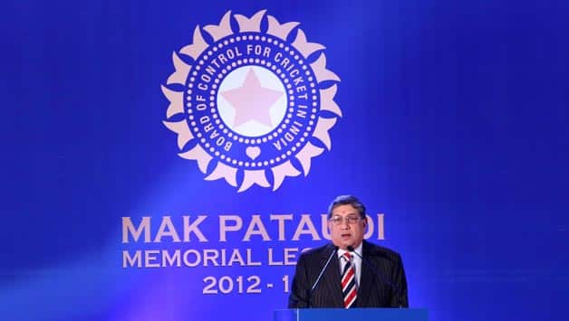 BCCI's annual report refrains from mentioning IPL 2013 spot-fixing BCCI's annual report refrains from mentioning IPL 2013 spot-fixing