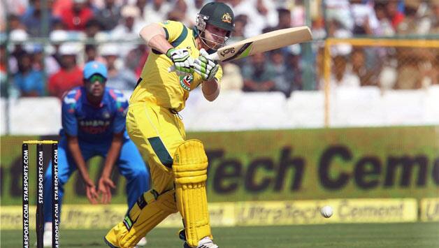 India vs Australia 2013 3rd ODI: Openers take Australia to XXX/0 in 10 overs India vs Australia 2013 3rd ODI: Openers take Australia to XXX/0 in 10 overs