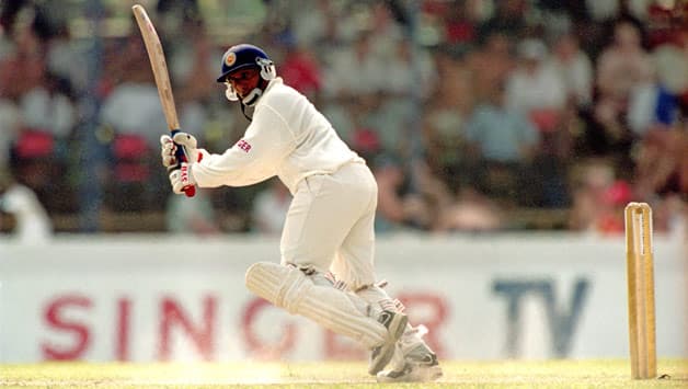 SINGER WORLD SERIES 1994 FINAL l India Emphatic Win over Sri Lanka