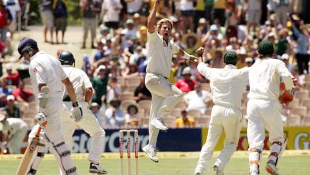 Ashes 2006-07: Shane Warne's spin on final day at Adelaide deflates England’s hopes of clawing back Ashes 2006-07: Shane Warne's spin on final day at Adelaide deflates England’s hopes of clawing back