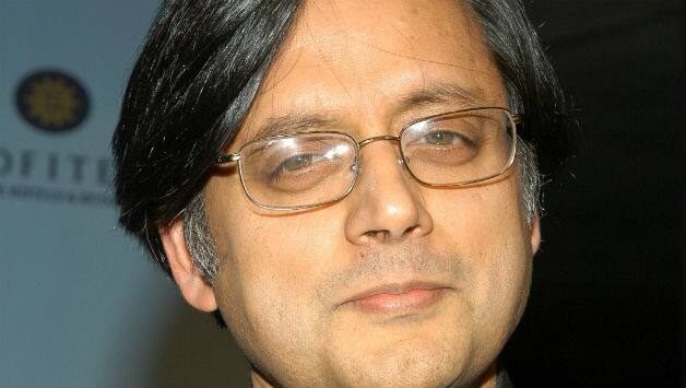 KCA tender apology to Shashi Tharoor