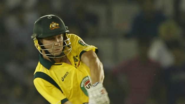 India vs Australia 2013 Live Cricket Score, 7th ODI at Bangalore: James Faulkner hits fastest ton by an Australian in ODIs