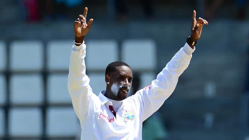 Shane Shillingford grabs 50 Test wickets