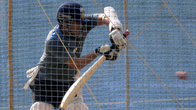 Live Cricket Score India vs West Indies 2013 Sachin Tendulkar’s 200th Test at Mumbai: Day 1