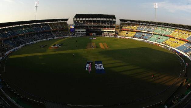 Ranji Trophy 2013-14: Ranjitkumar Mali's 8-wicket haul helps Railways skittle out Baroda for 176