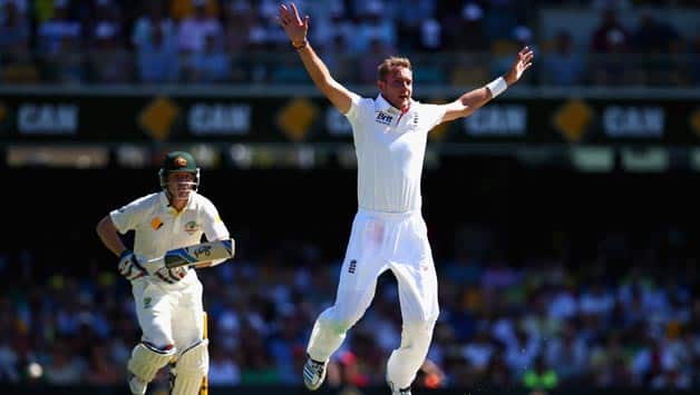Ashes 2013-14: Unperturbed by controversies, Stuart Broad continues to succeed under pressure