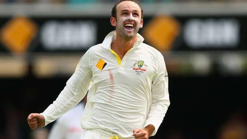 Ashes 2013-14: Mitchell Johnson's speedy burst and other talking points from Day 2 of 1st Test