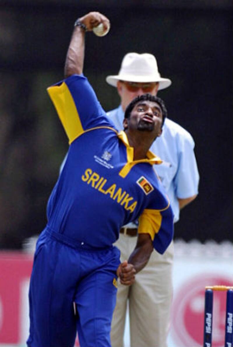 Milind Rege, Rahul Mankad and Kiran Mokashi on the 15-degree rule for bowlers