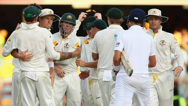 Ashes 2013-14: Australian media hail team's win at Brisbane