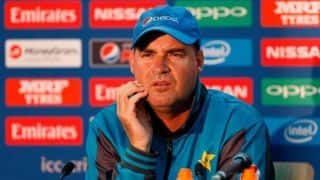 Mickey Arthur calls on beaten Pakistan to toughen up for Tests